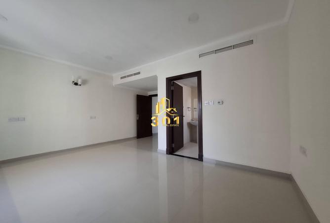 52436211 - Property Image 3