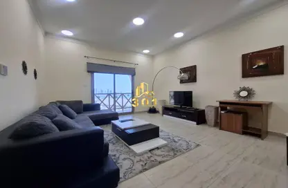 Apartment - 1 Bedroom - 2 Bathrooms for rent in Busaiteen - Muharraq Governorate