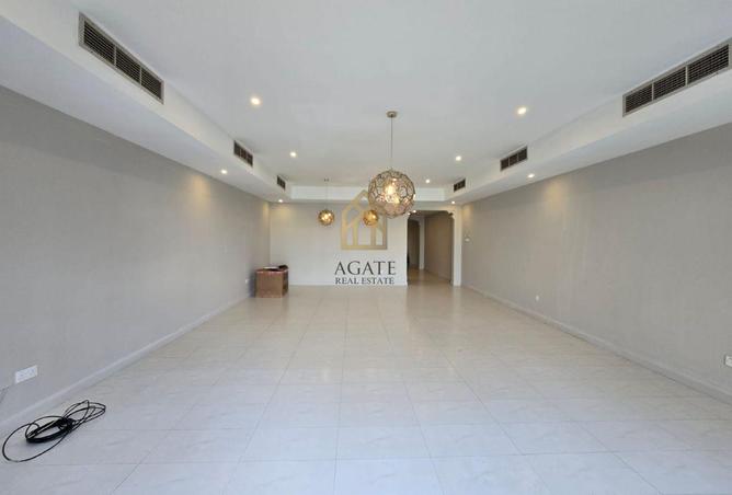 1001622 - Property Image 2