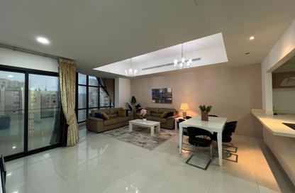 Apartment - 3 Bedrooms - 3 Bathrooms for rent in Mahooz - Manama - Capital Governorate