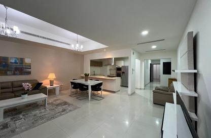 Apartment - 3 Bedrooms - 3 Bathrooms for rent in Mahooz - Manama - Capital Governorate