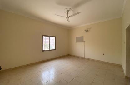 Apartment - 2 Bedrooms - 2 Bathrooms for rent in Jid Ali - Central Governorate