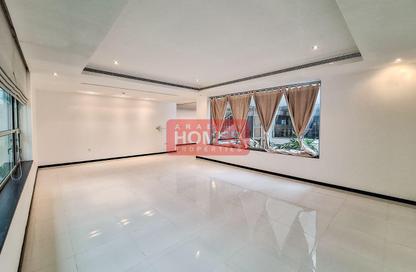 Villa - 4 - 5 for rent in Saar - Northern Governorate