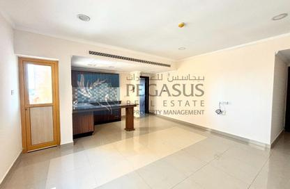 Apartment - 1 Bedroom - 1 Bathroom for rent in Busaiteen - Muharraq Governorate