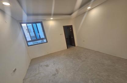 Villa - 4 Bedrooms - 5 Bathrooms for sale in Saar - Northern Governorate