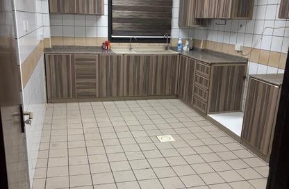 Apartment - 3 - 3 for sale in Isa Town - Central Governorate