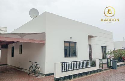 Villa - 3 Bedrooms - 3 Bathrooms for rent in Janabiya - Northern Governorate