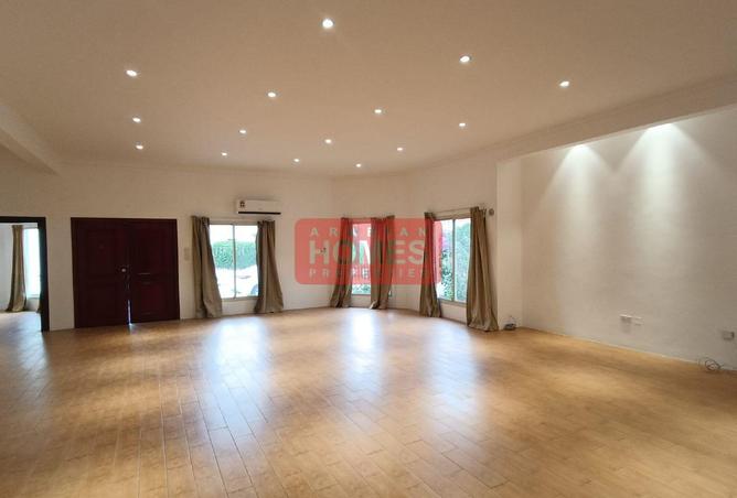 52327474 - Property Image 3