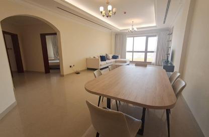 Apartment - 2 Bedrooms - 3 Bathrooms for rent in Manama - Capital Governorate