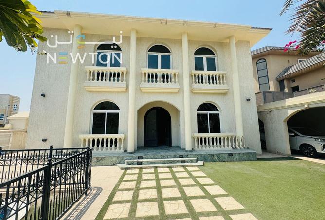 987683 - Property Main Image