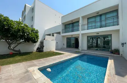 فيلا - 4 غرف نوم - 5 حمامات للبيع في جزيرة تالا - أمواج - المحرق