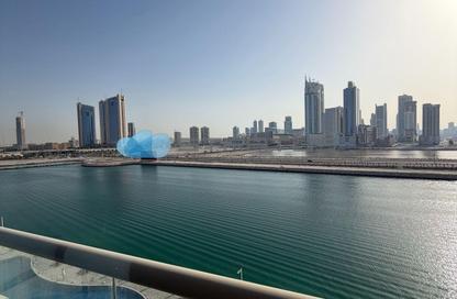 Apartment - 3 Bedrooms - 5 Bathrooms for rent in Reef Island - Capital Governorate