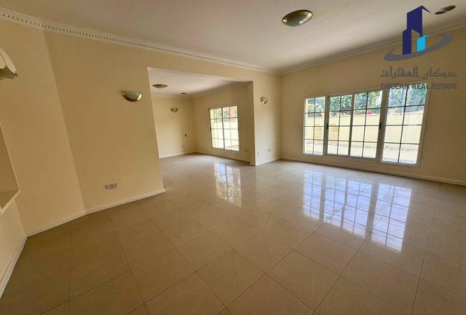 51852050 - Property Image 2