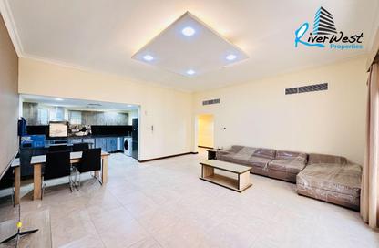 Apartment - 2 Bedrooms - 3 Bathrooms for rent in Al Juffair - Capital Governorate