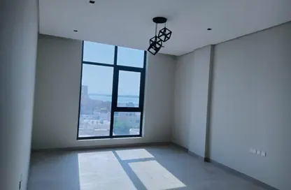 Apartment - 2 Bedrooms - 2 Bathrooms for rent in Mahooz - Manama - Capital Governorate