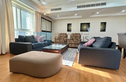 Apartment - 3 Bedrooms - 5 Bathrooms for rent in Abraj Al Lulu - Manama - Capital Governorate