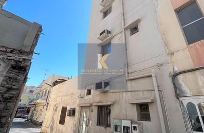 Whole Building - 4 Bedrooms - 4 Bathrooms for sale in Hoora - Capital Governorate