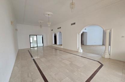 Villa - 4 Bedrooms - 4 Bathrooms for rent in Budaiya - Northern Governorate
