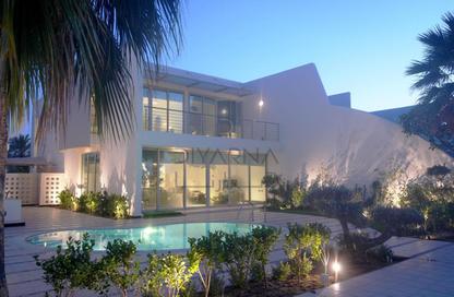Villa - 3 - 6 for sale in Murjan 1 (Phase 1 and 2) - Durrat Al Bahrain - Southern Governorate