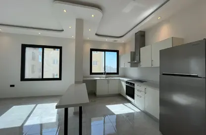 Apartment - 2 Bedrooms - 2 Bathrooms for rent in Janabiya - Northern Governorate
