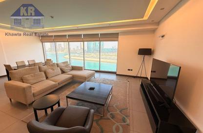 Apartment - 2 Bedrooms - 3 Bathrooms for rent in Reef Island - Capital Governorate