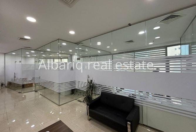 992545 - Property Image 2