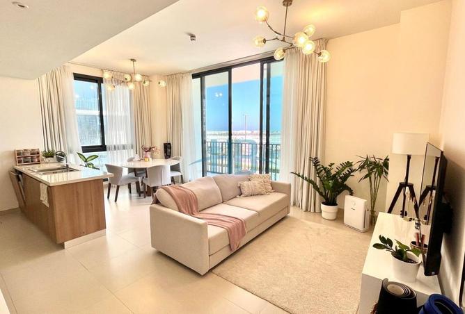 989197 - Property Main Image