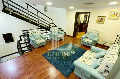 فيلا - 3 غرف نوم - 4 حمامات للايجار في الحد - المحرق