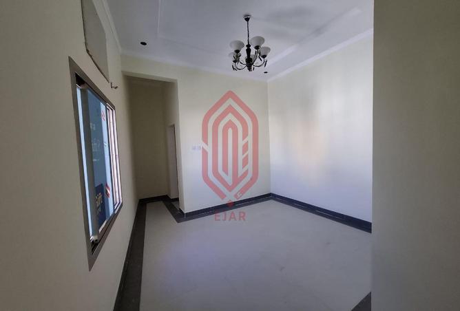 52327484 - Property Main Image