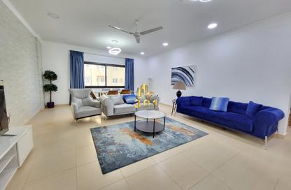 Apartment - 2 Bedrooms - 3 Bathrooms for rent in Janabiya - Northern Governorate