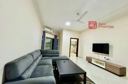 Apartment - 2 Bedrooms - 2 Bathrooms for rent in Zinj - Manama - Capital Governorate