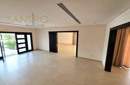 Villa - 5 Bedrooms - 6 Bathrooms for rent in Saar - Northern Governorate