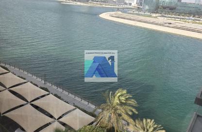 Apartment - 3 Bedrooms - 4 Bathrooms for rent in Reef Island - Capital Governorate