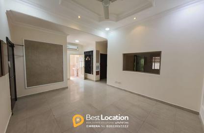 Office Space - 2 Bedrooms - 2 Bathrooms for rent in Sanabis - Manama - Capital Governorate