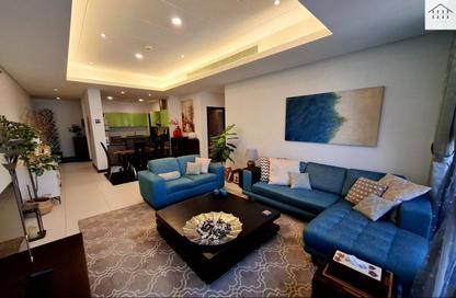 Apartment - 3 Bedrooms - 5 Bathrooms for rent in Reef Island - Capital Governorate