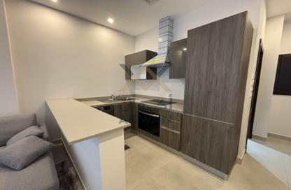 Apartment - Studio - 1 Bathroom for rent in Al Juffair - Capital Governorate