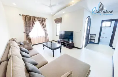 Townhouse - 3 Bedrooms - 4 Bathrooms for rent in Galali - Muharraq Governorate