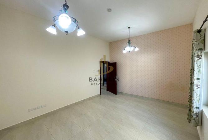 999482 - Property Image 2