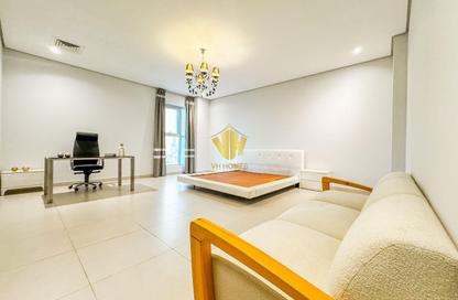 Apartment - 2 Bedrooms - 3 Bathrooms for rent in Zinj - Manama - Capital Governorate
