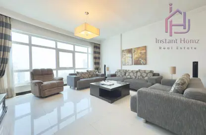 Apartment - 2 Bedrooms - 3 Bathrooms for rent in Al Juffair - Capital Governorate