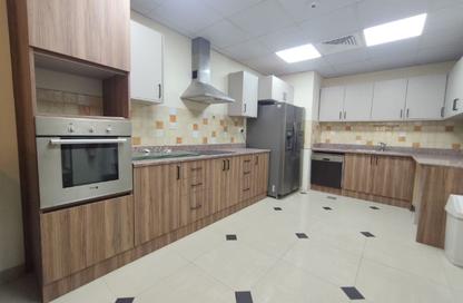 Apartment - 3 Bedrooms - 2 Bathrooms for rent in Al Juffair - Capital Governorate