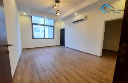Apartment - 1 - 2 for rent in Hidd - Muharraq Governorate