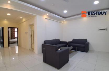 Apartment - 2 Bedrooms - 2 Bathrooms for rent in Al Juffair - Capital Governorate