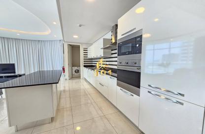 Apartment - 2 Bedrooms - 3 Bathrooms for rent in Al Juffair - Capital Governorate Apartment - 2 Bedrooms - 3 Bathrooms for rent in Al Juffair - Capital Governorate