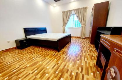 Apartment - 2 Bedrooms - 2 Bathrooms for rent in Al Juffair - Capital Governorate