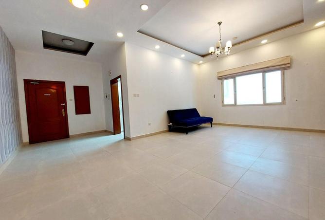 53111539 - Property Image 2