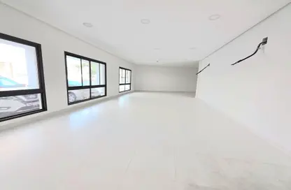 Office Space - Studio - 1 Bathroom for rent in Zinj - Manama - Capital Governorate