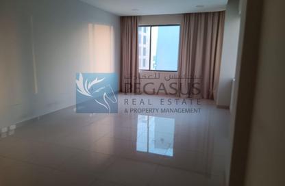 Office Space - 2 Bedrooms - 3 Bathrooms for rent in Seef - Capital Governorate
