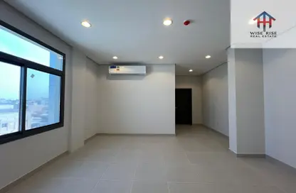 Apartment - 1 Bedroom - 2 Bathrooms for rent in Busaiteen - Muharraq Governorate
