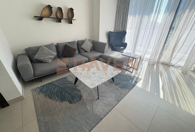 988998 - Property Image 2